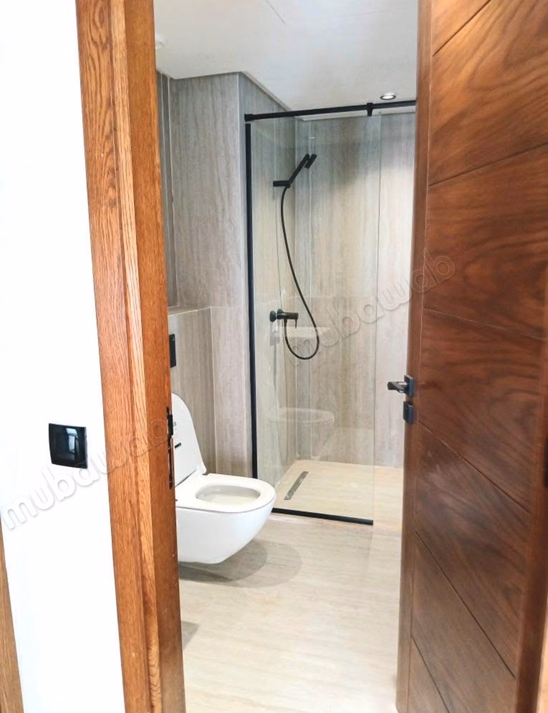 À louer appartement neuf à laya ct cf