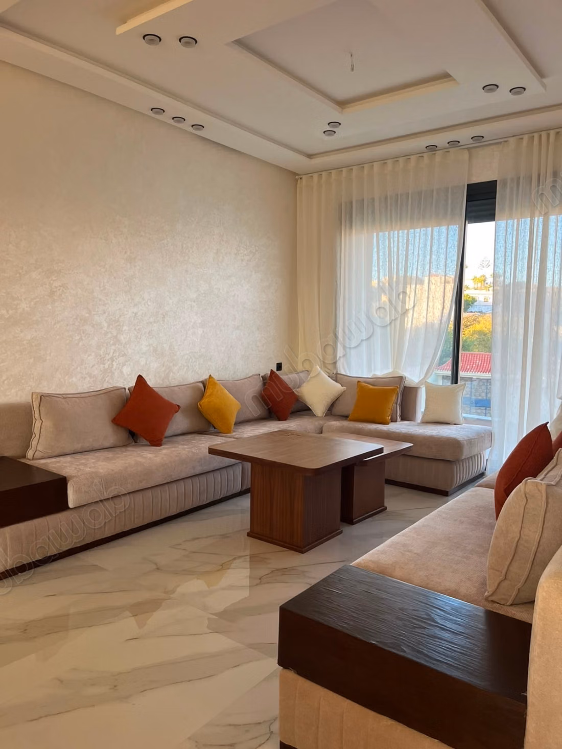 Casa de alto standing en venta en Asilah. Superficie total 180 m². Bien amueblado