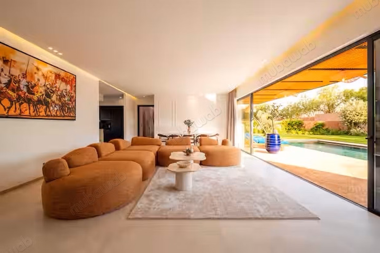 Maison de luxe à louer à Route Amizmiz. 5 pièces. Bien meublé