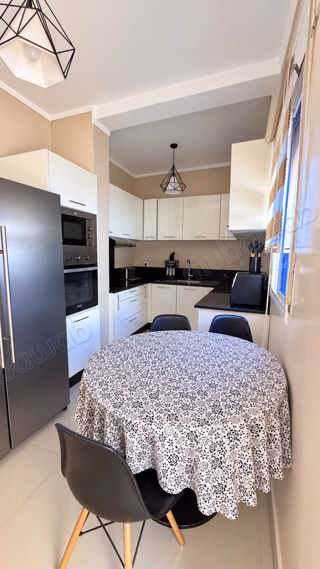 Vente d'un joli appartement à Marjane. 4 pièces