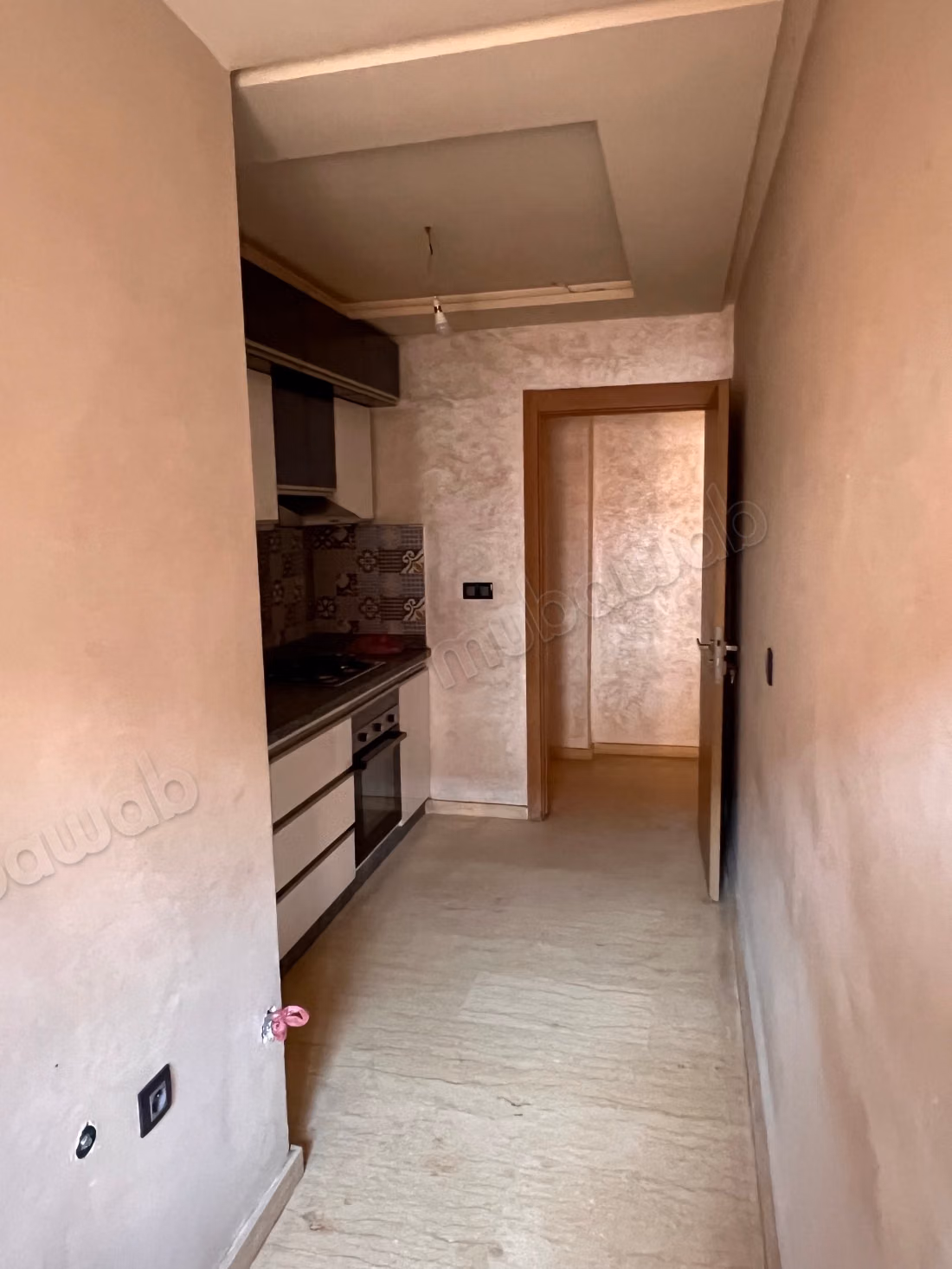 Appartement en location à Ouasis. 2 pièces. Avec ascenseur