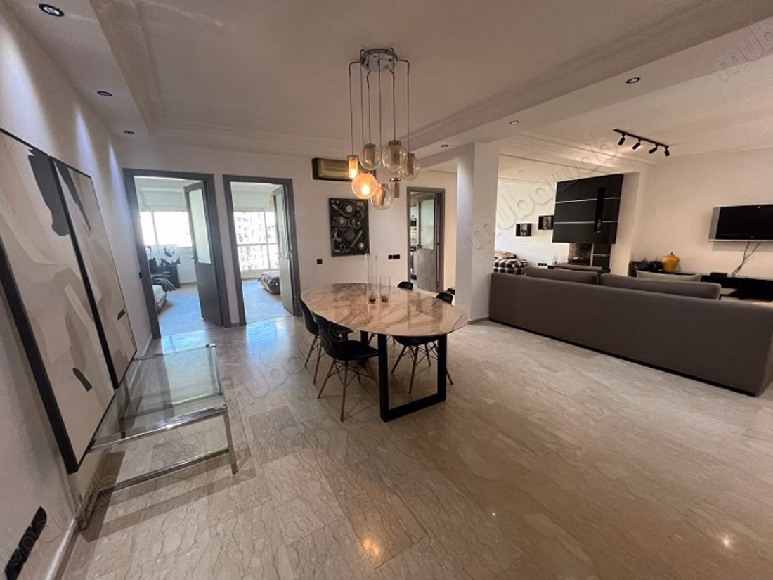 Superbe appartement de 140m² sur Quartier Racine — 3