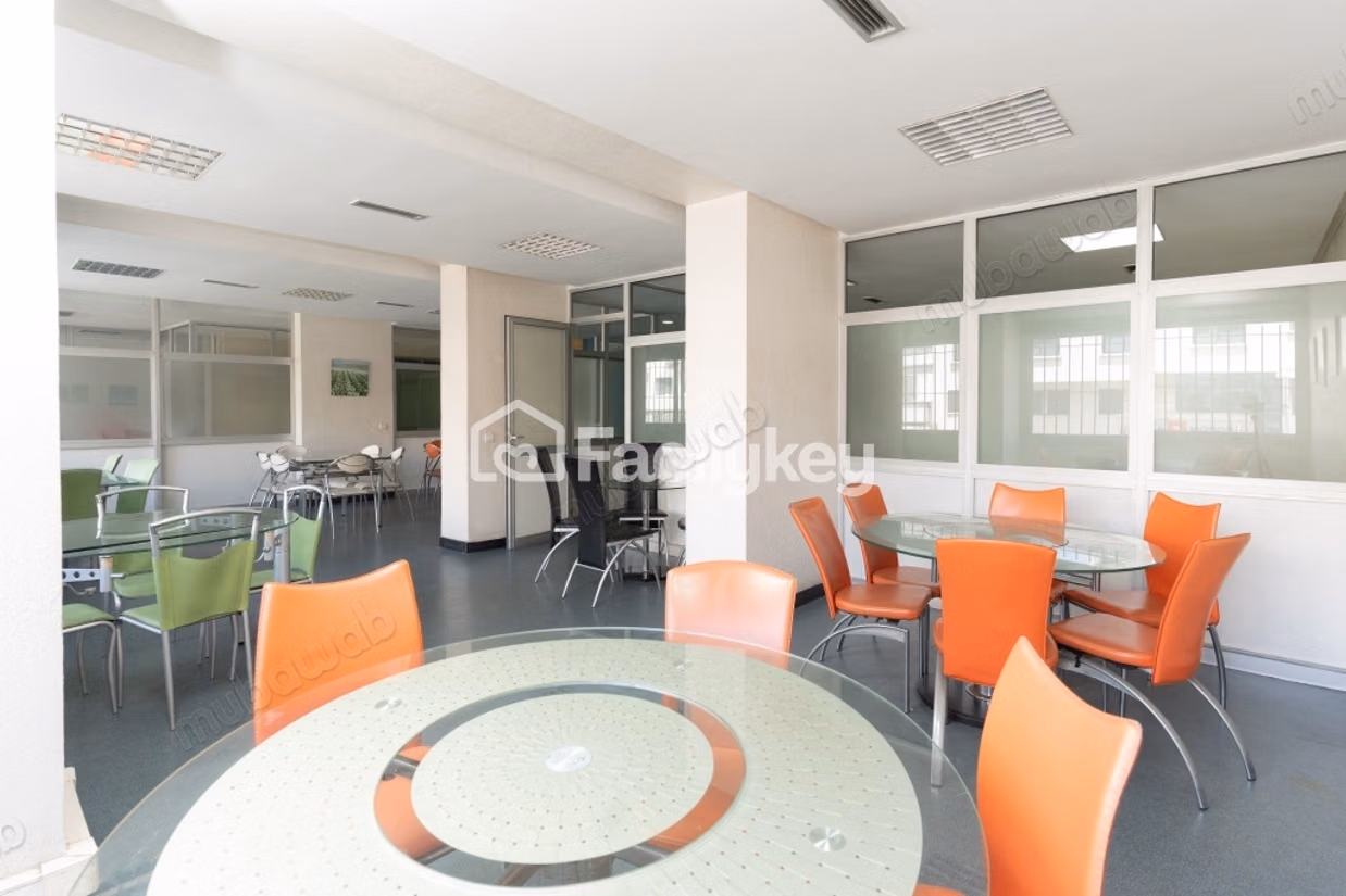 Bureau de 887 m² à Casablanca