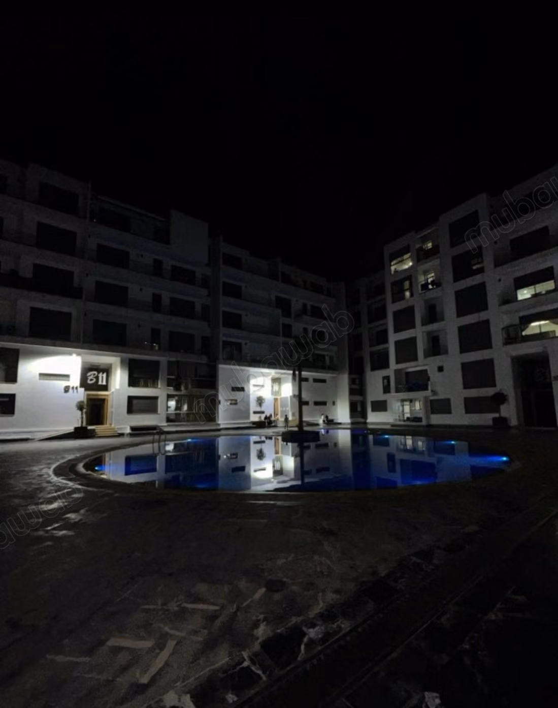 Seizoensverhuur in Founti. 3 slaapkamers. Veilige deur en dubbele beglazing systeem
