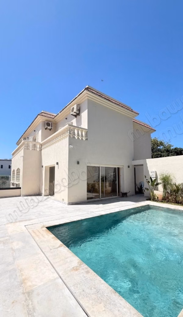 Villa di 600 m² in affitto – Hay Riad, Rabat