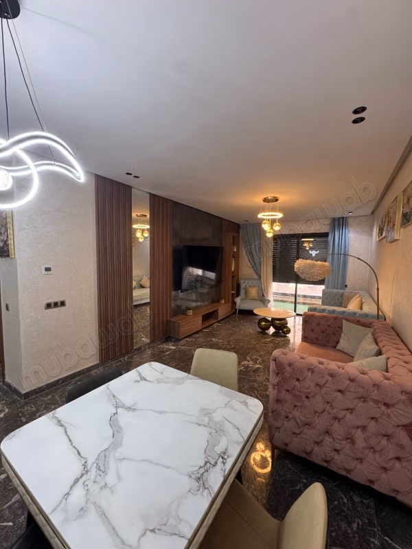 Superb apartment for rent on Casablanca Road. Total area 90 m². Well furnished