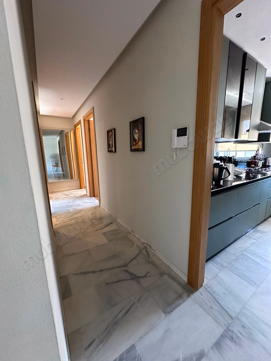 Dwars appartement te koop