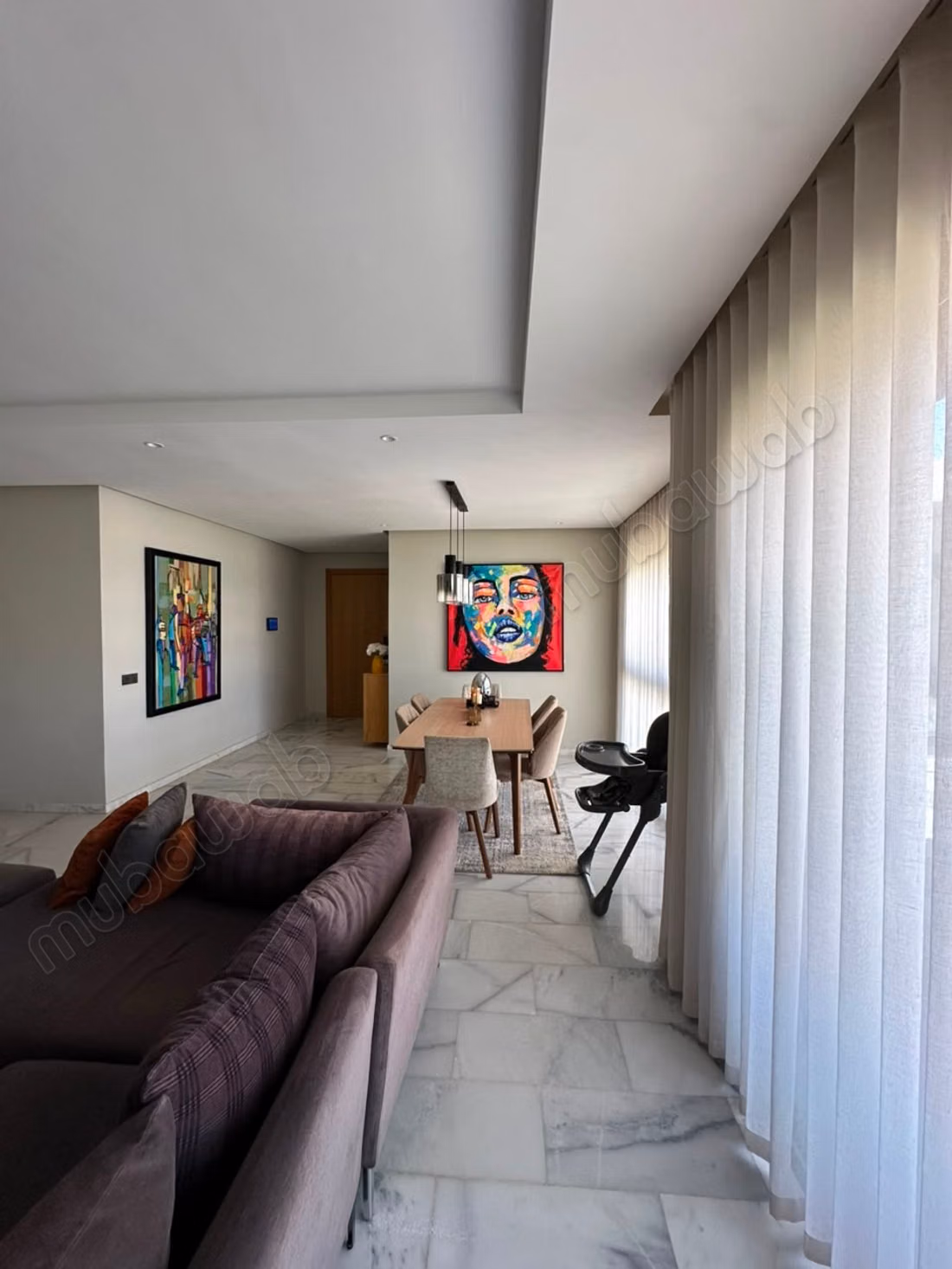 Dwars appartement te koop