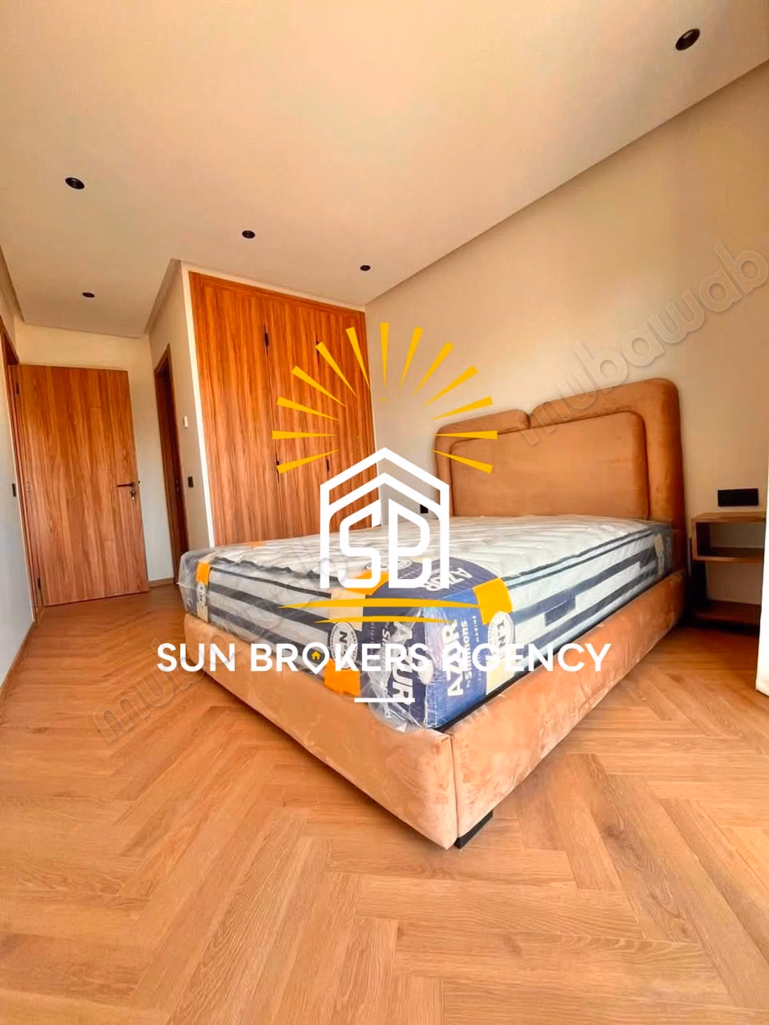 Tres joli bien moderno con palmera, 2 habitaciones nuevas
