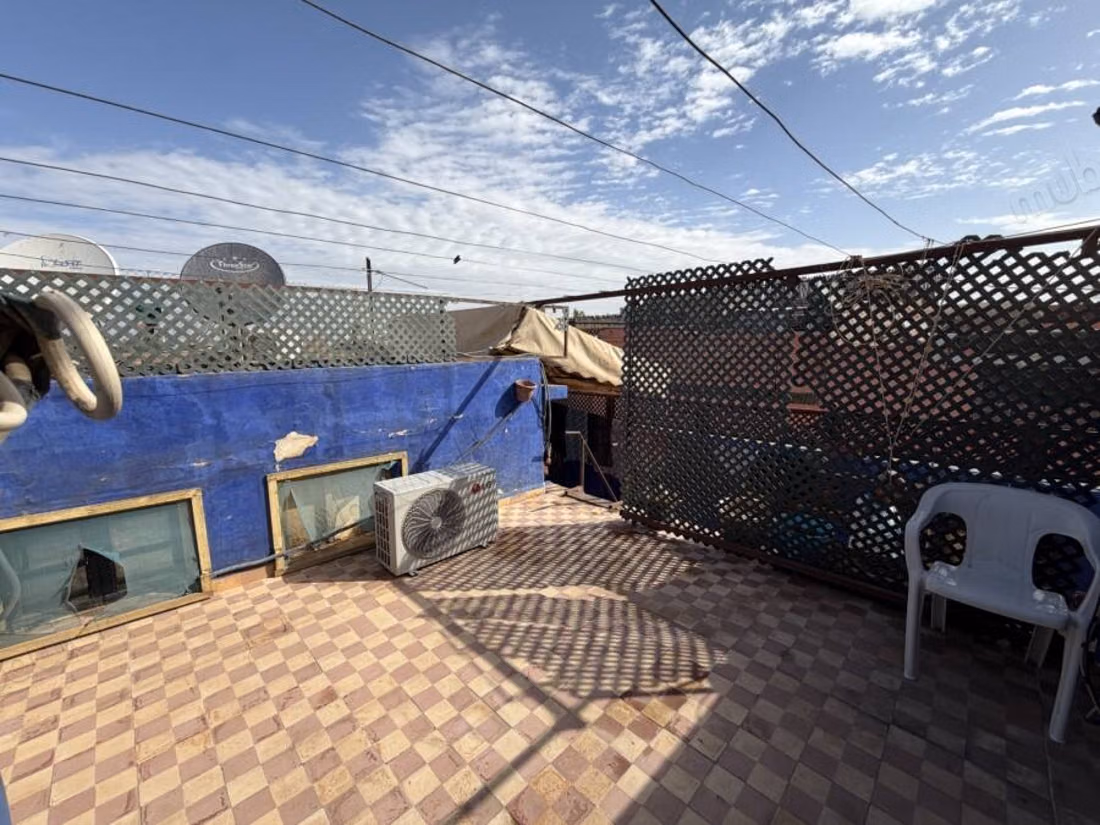 Kasbah Emplacement premium Fort potentiel commercial titré