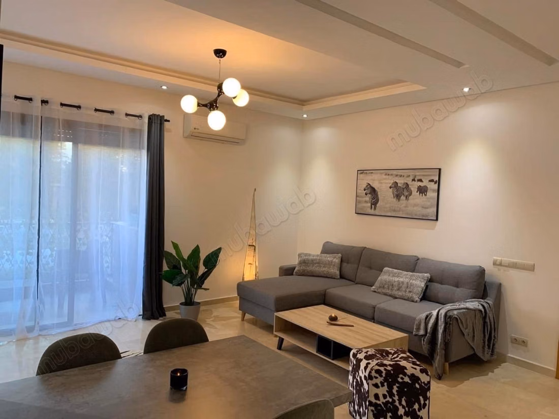 A vendre ou à louer studio meublé rez jardin à dar bouazza