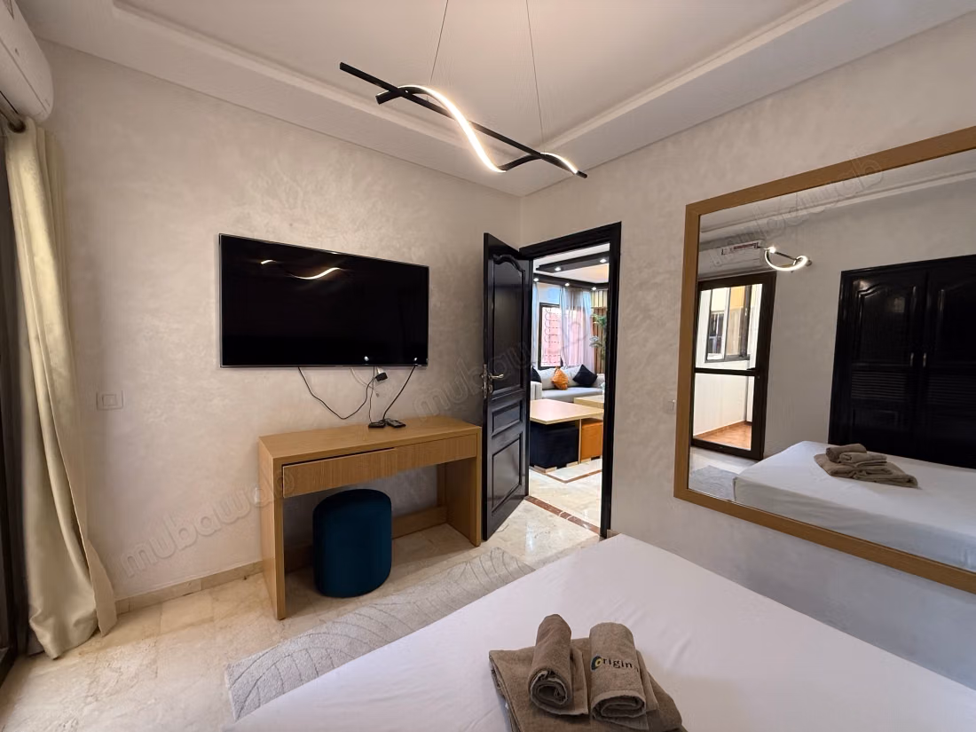 Studio en vente à Hivernage. 1 belle chambre. Bien meublé — 3