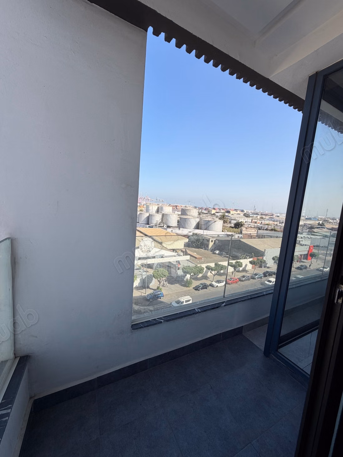 Affitto di un appartamento a Belvédère. Superficie 60 m². Ben arredato