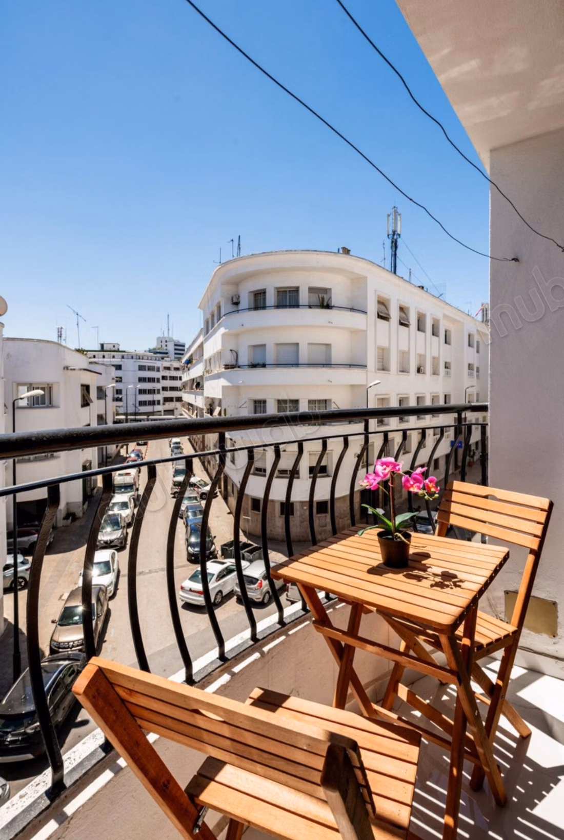 Affitto di un appartamento a Rabat Hassan Centro Città. 3 stanze. Terrazza e ascensore