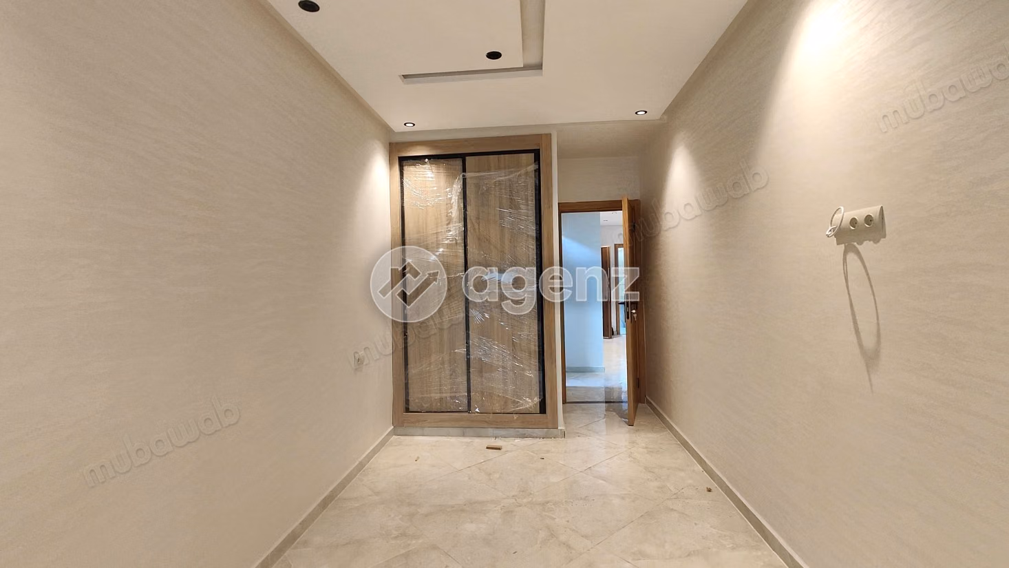 Residence Tifaout Appartement à vendre 100 m², 3 chambres 
Aïn Sebaâ 
Casablanca — 5