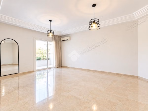 A VENDRE Appartement S2 à Rades