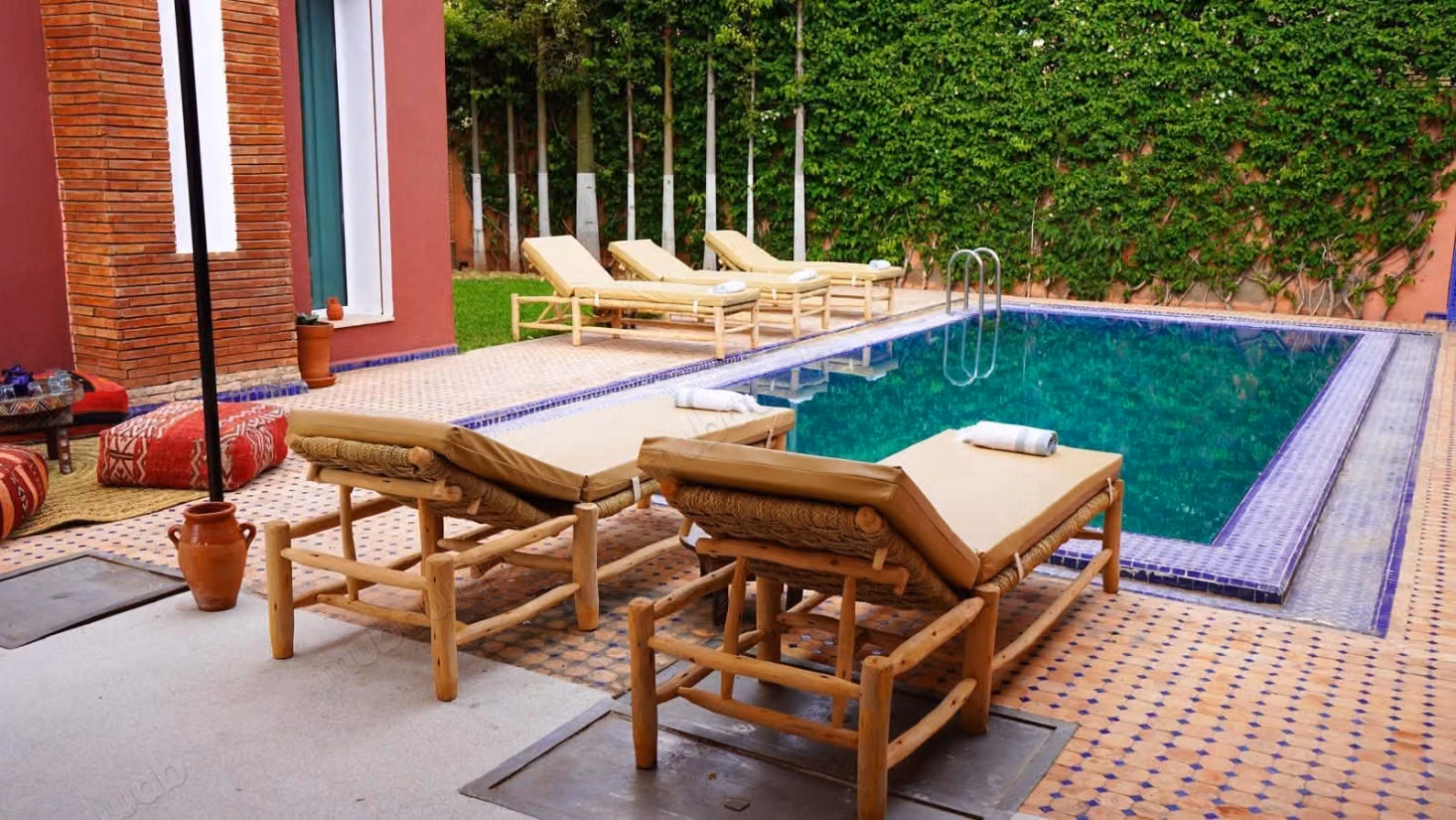 Trés belle villa tt neuve avec piscine à Targa