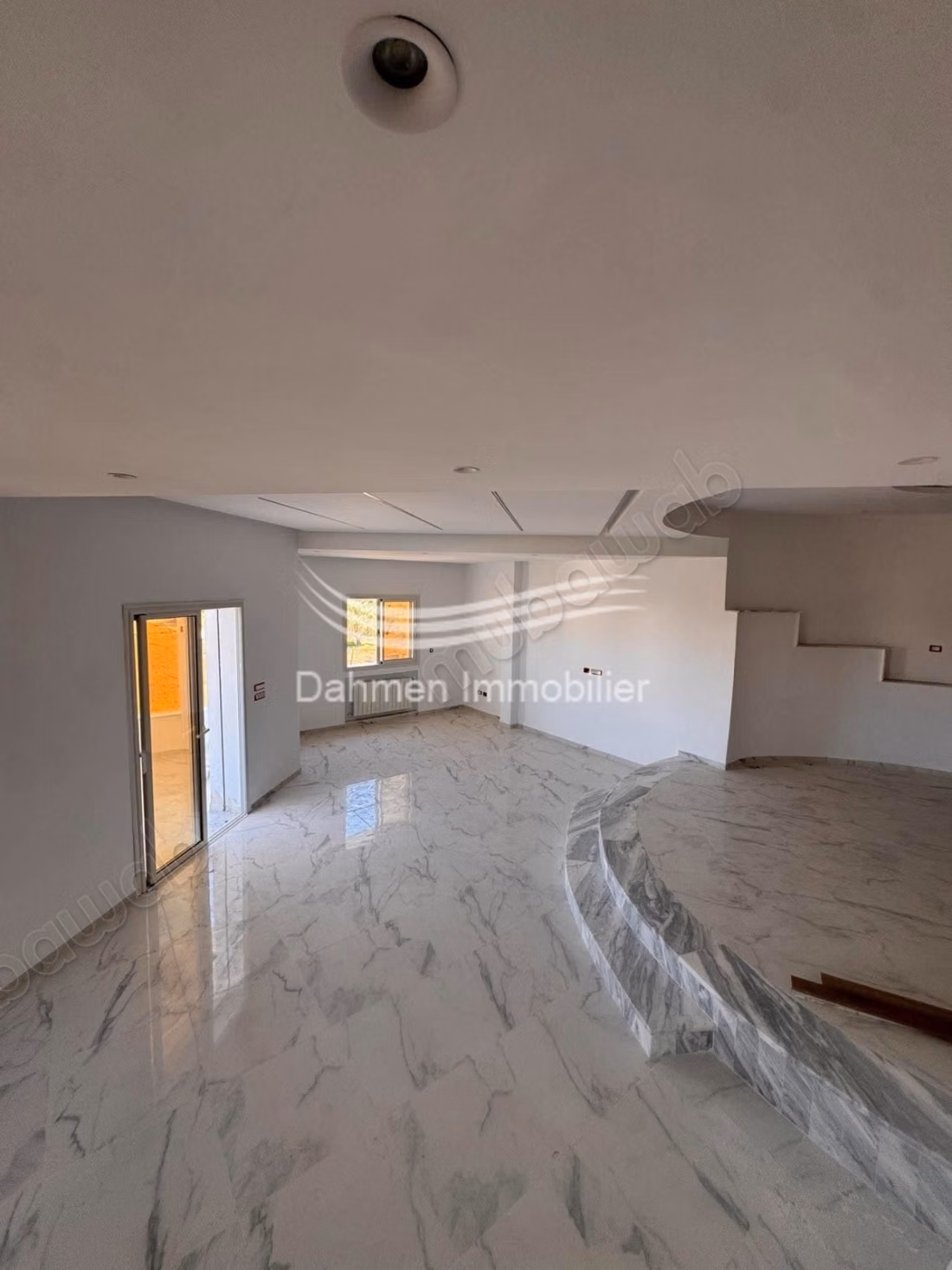 Location annuelle étage de villa s3 kantaoui