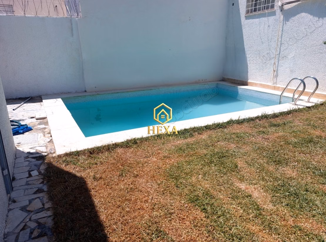 Rez de chaussée S3 meublé avec piscine à Carthage