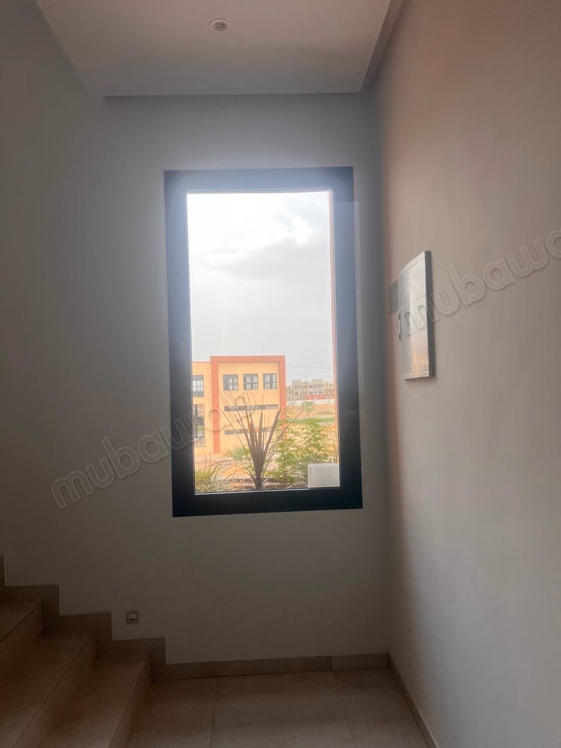 Beautiful villa for sale on Route de Tahanaout. 4 comfortable bedrooms. Pool and concierge service