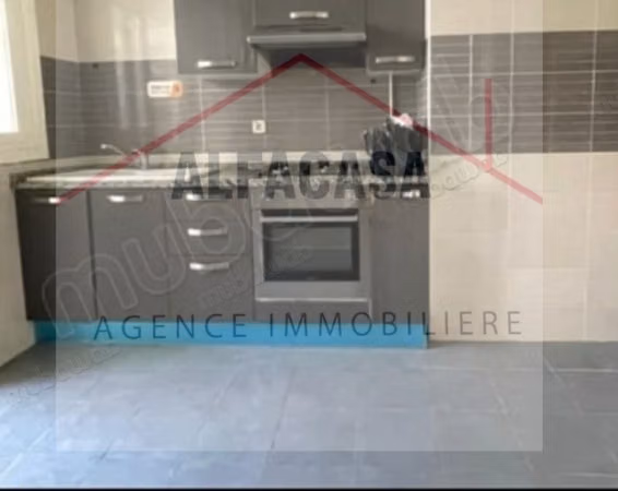 For rent an S1 apartment in Jardin de Laouina.