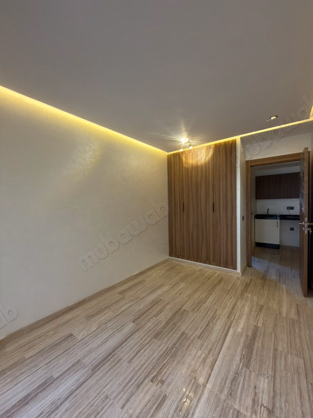Studios premium 50 à 73m² 
Oulfa CFC — 6