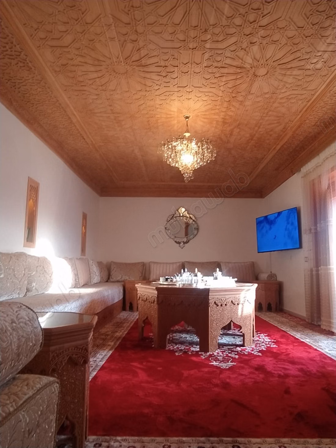 Villa meublée avec piscine à vendre à Ghazoua