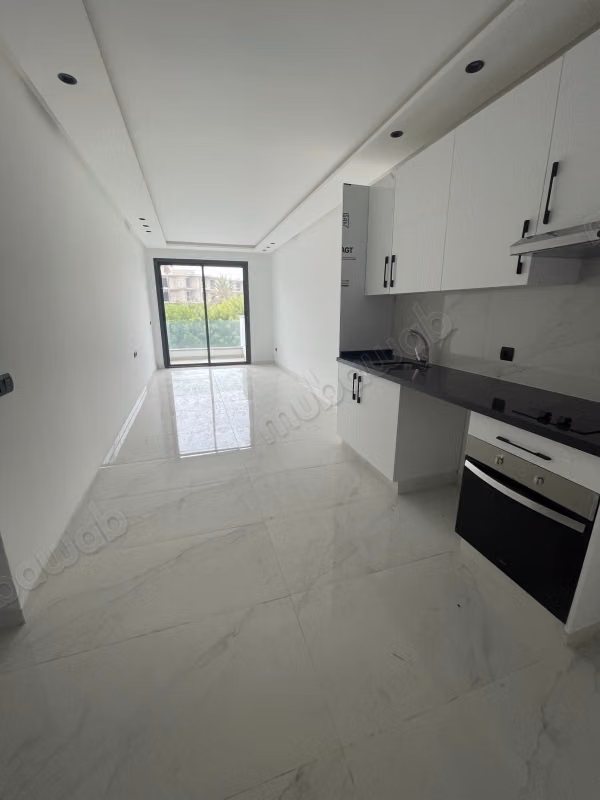 Beautiful apartment for rent in Oasis. 1 Room. Security door, safety