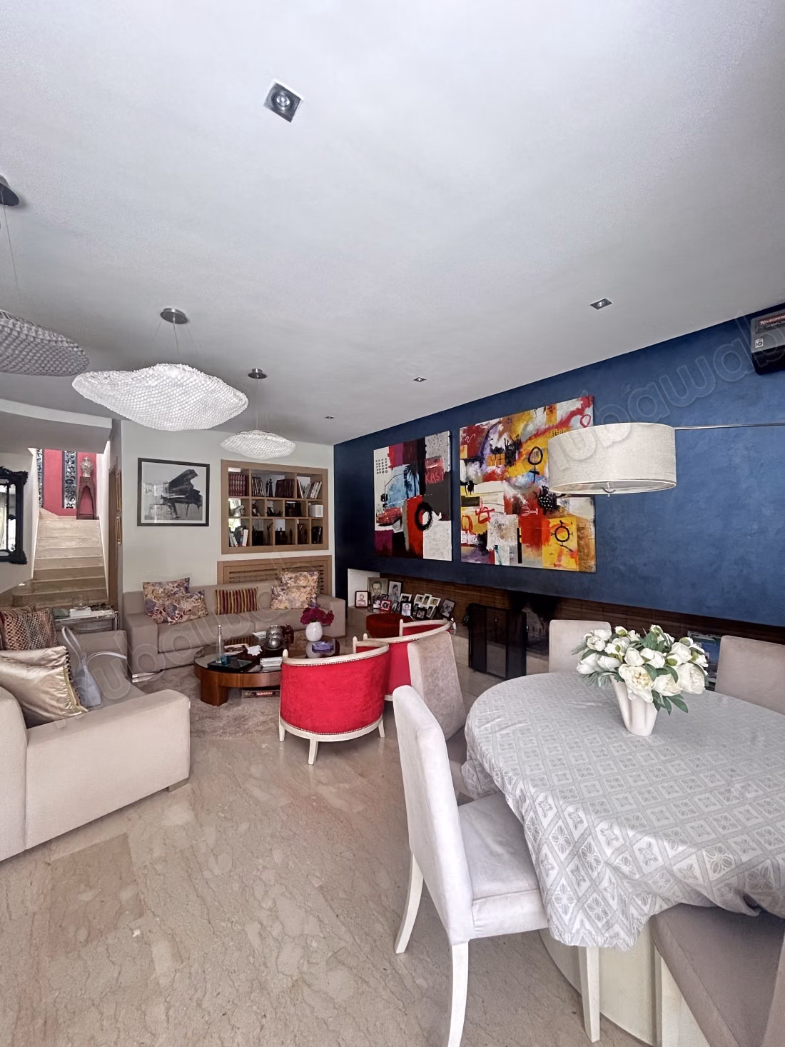 Spacieuse et belle villa à vendre à bouskoura