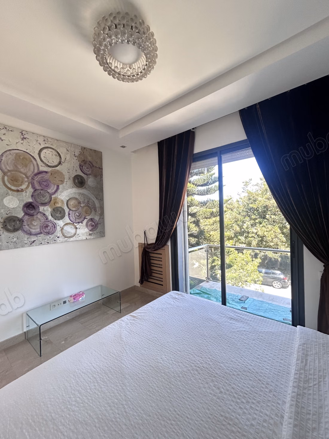 Spacieuse et belle villa à vendre à bouskoura