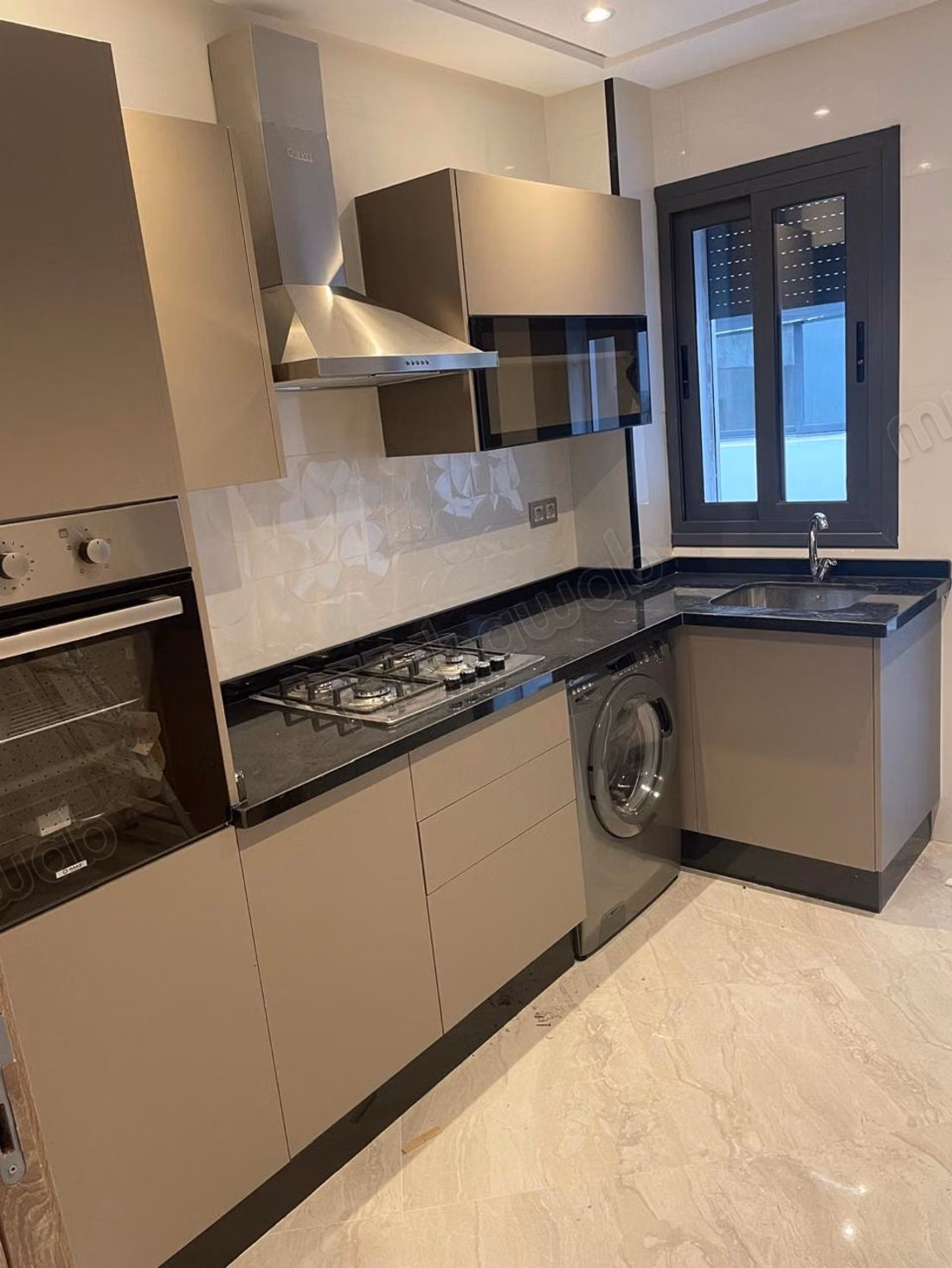 Gemeubileerd appartement te huur