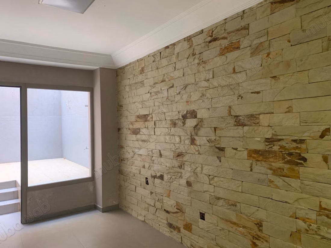 Appartement à vendre à Les princesses.
Maarif — 3