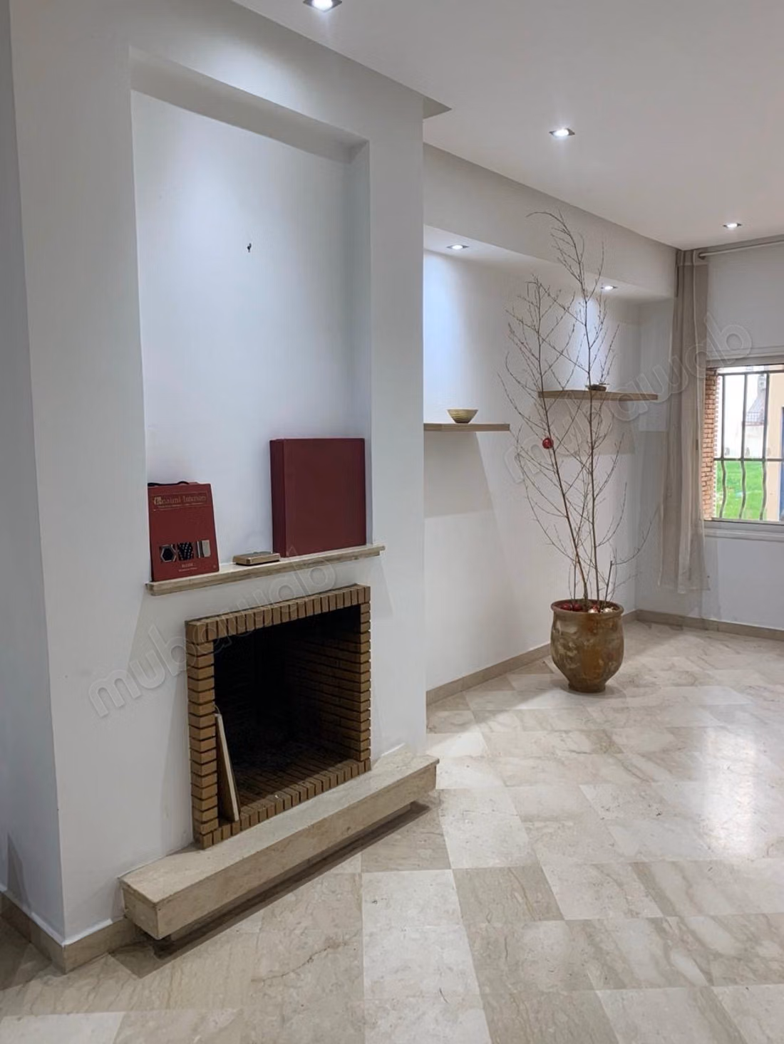 Appartement à vendre à Les princesses.
Maarif — 4
