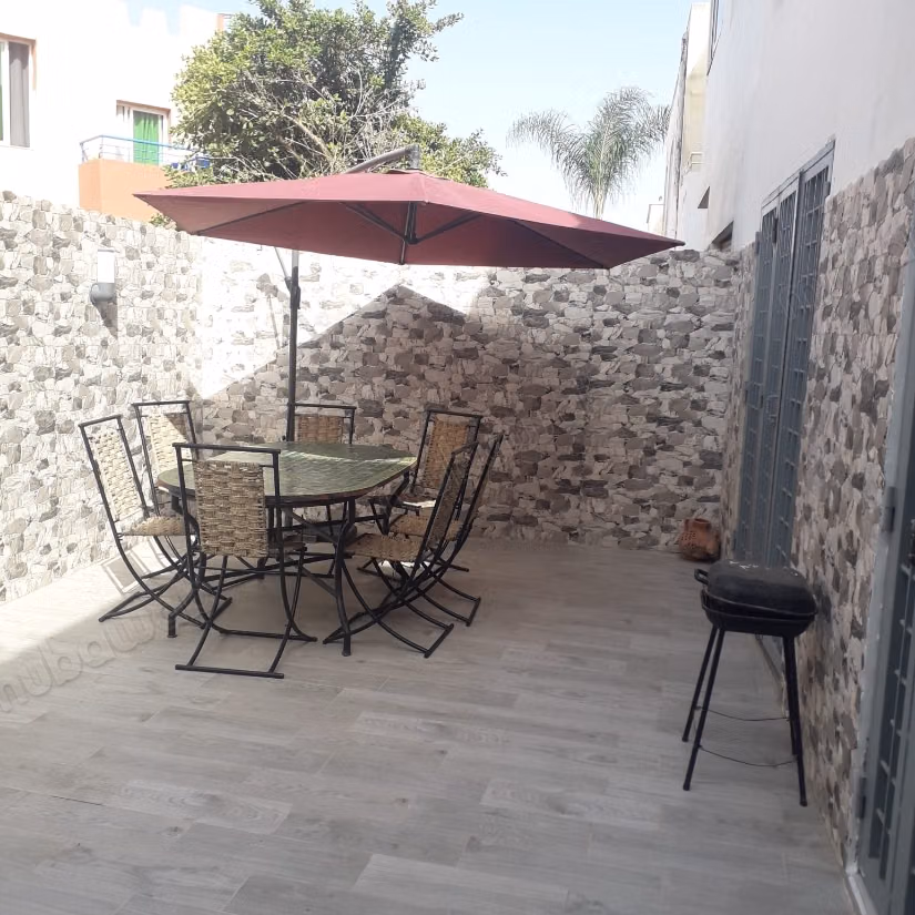 Beautiful apartment for rent in Sidi Bouzid. 2 pleasant bedrooms. Well furnished