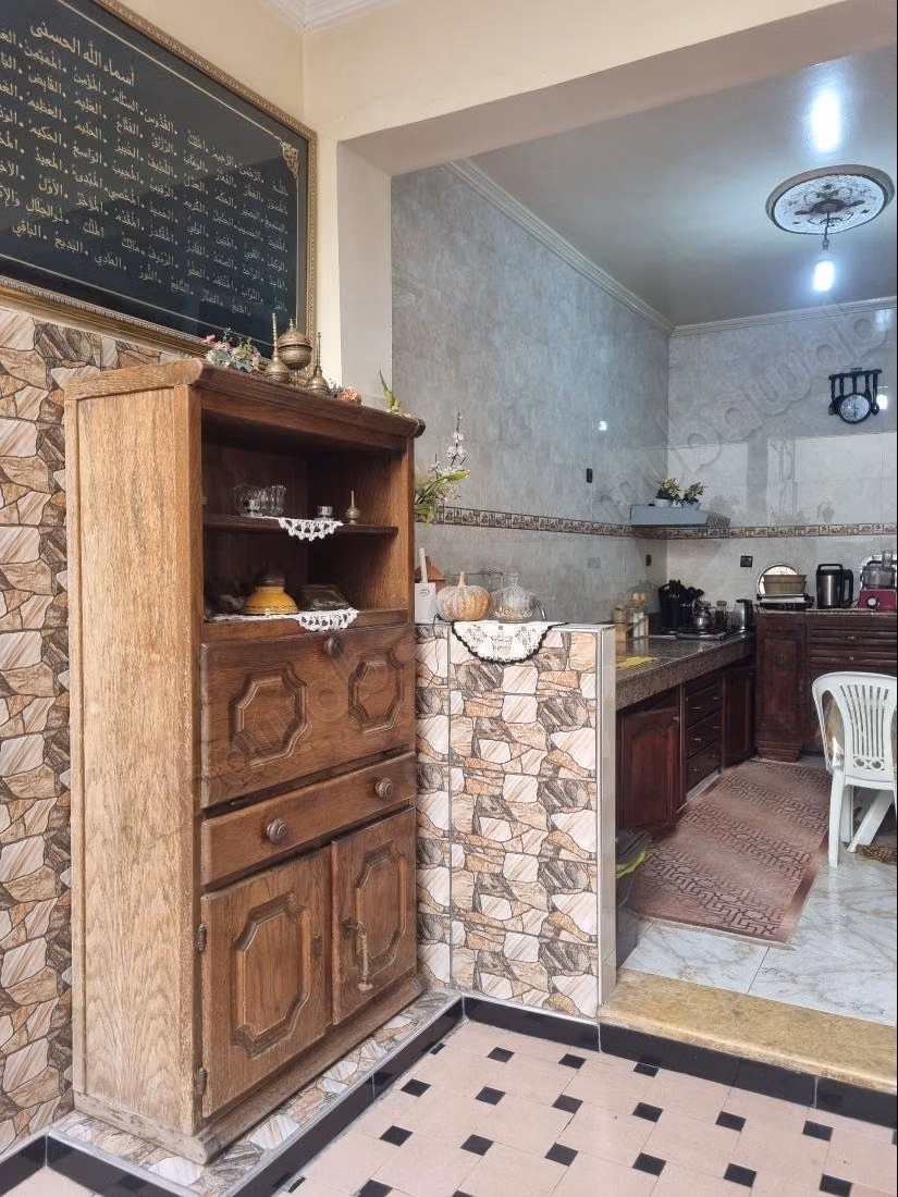 Magnifique villa à louer à Hay Dakhla. 3 grandes pièces. Porte blindée et résidence sécurisée