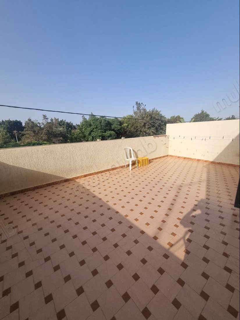 Magnifique villa à louer à Hay Dakhla. 3 grandes pièces. Porte blindée et résidence sécurisée