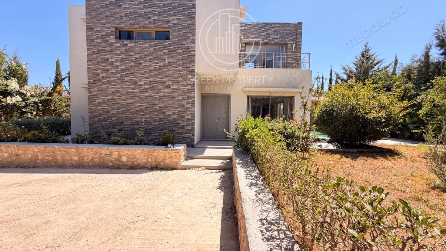 Villa contemporaine en location longue durée