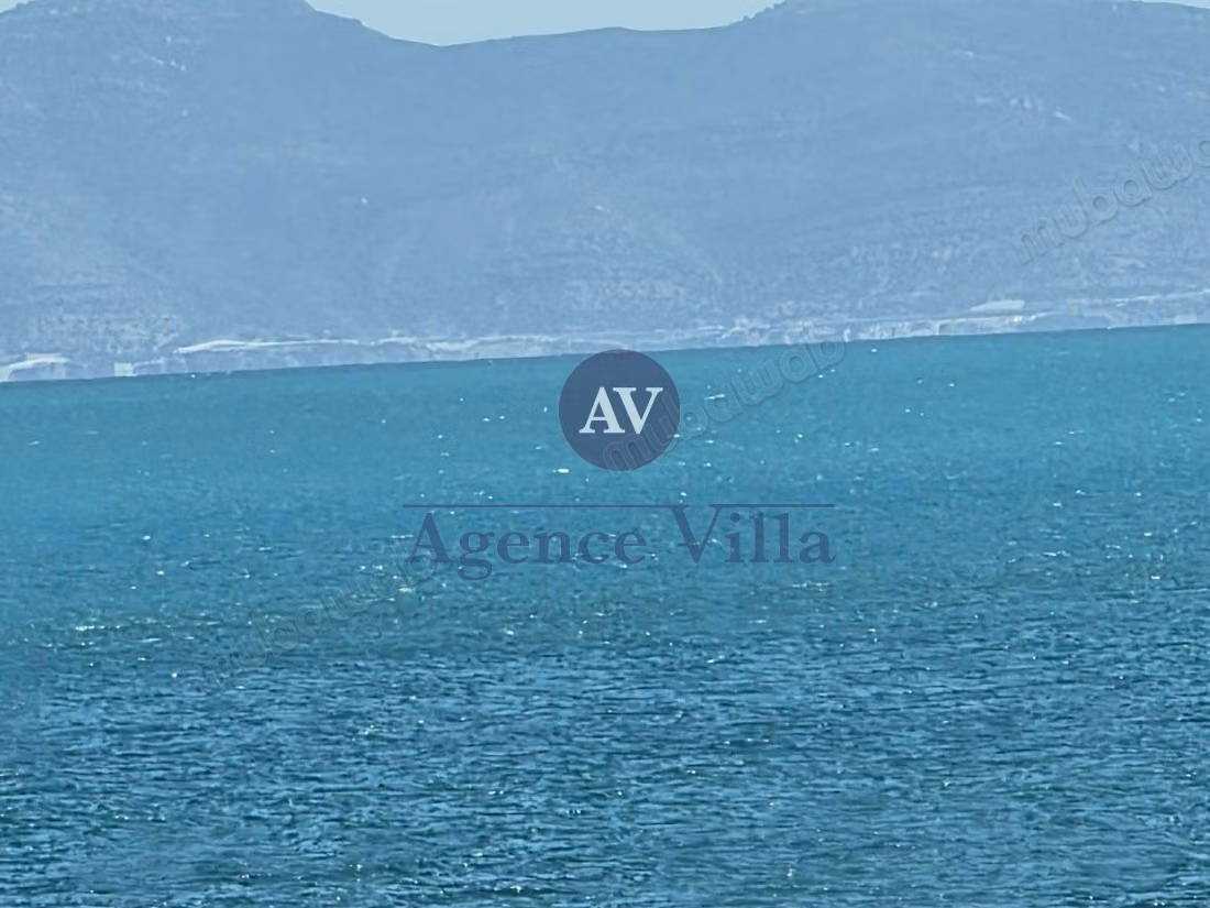 Appartement s2 meublé/vide à la Marsa, vue mer