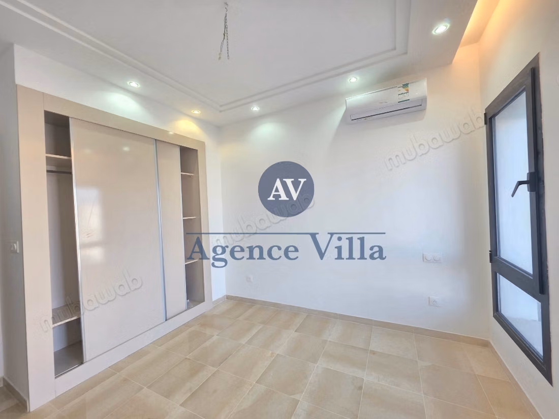 Appartement s2 meublé/vide à la Marsa, vue mer