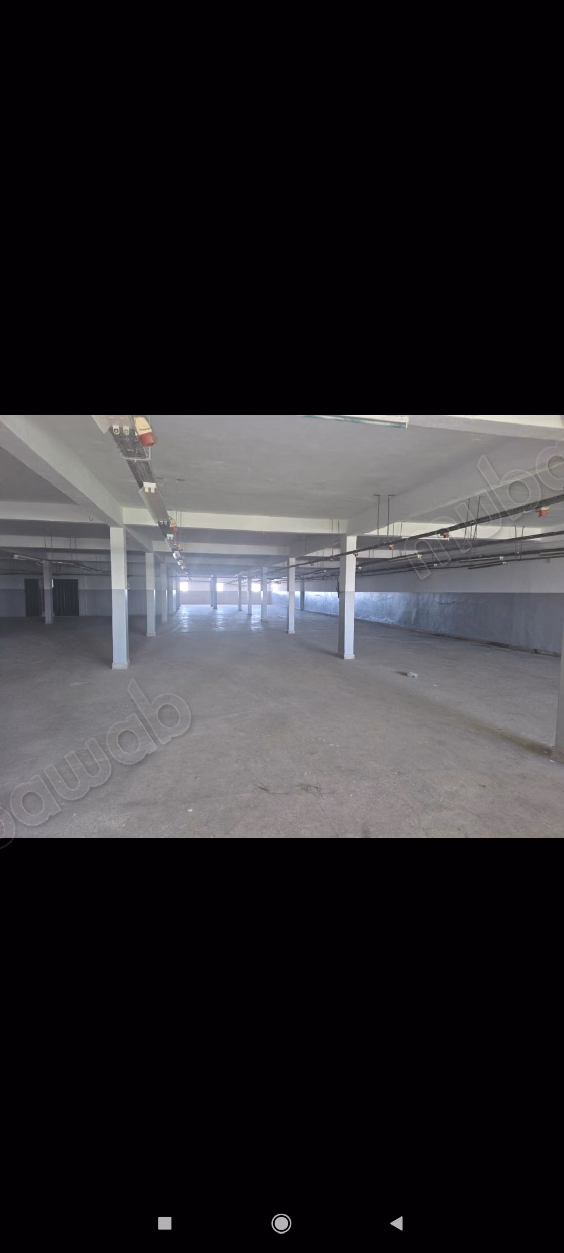 Spazio commerciale in affitto a Médiouna. Superficie di 2500 m². Doppio vetro e riscaldamento centrale