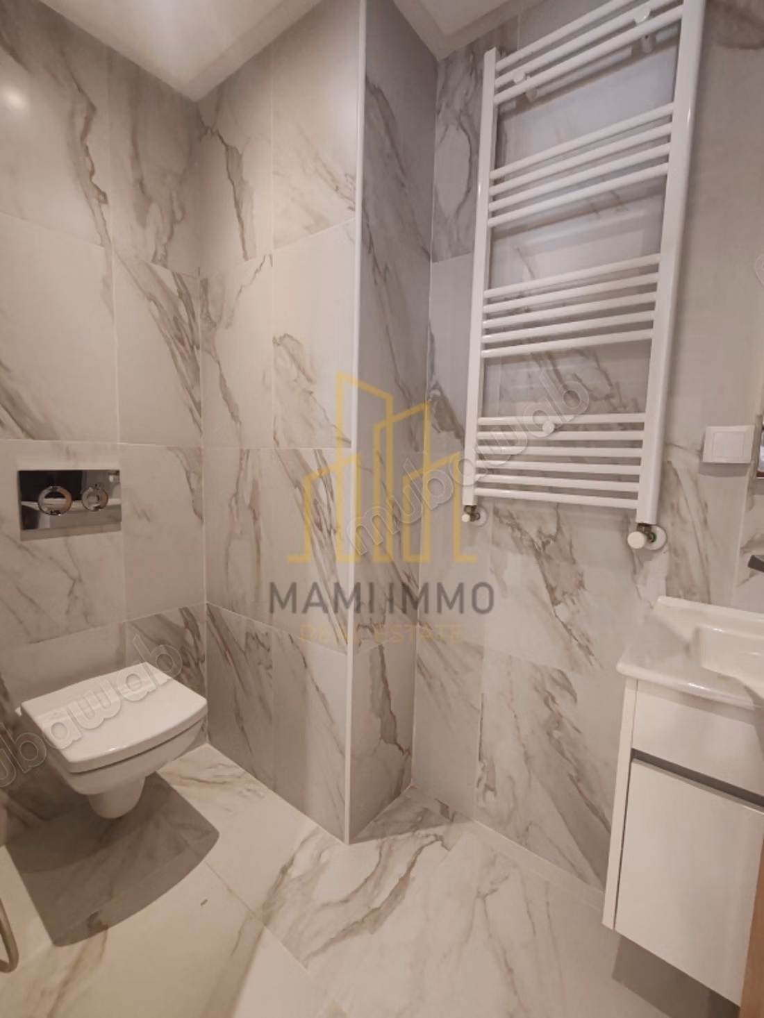 A LOUER –Duplex S3 avec jardin Bhar Lazrag La Marsa