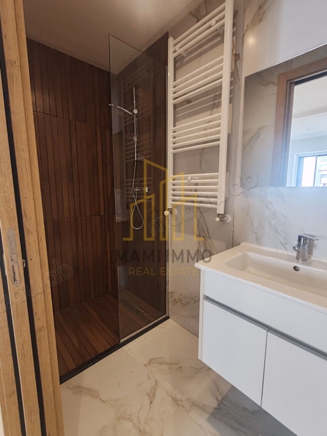 A LOUER –Duplex S3 avec jardin Bhar Lazrag La Marsa