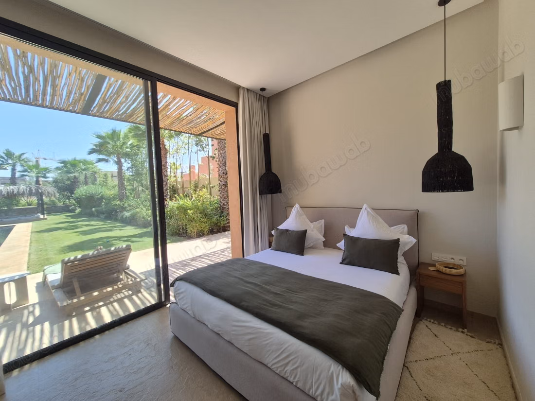 Luxe villa te koop in Amelkis. 1700m2. 6 mooie suites