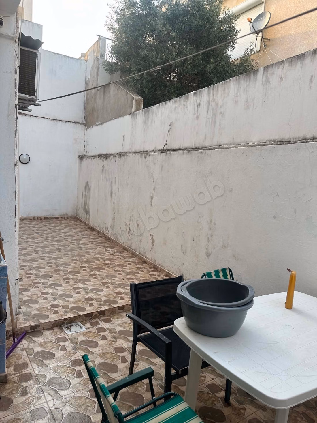 Maison en vente. Surface de 145 m². Meublé