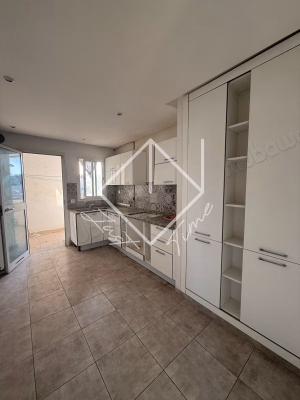 Appartement s3 à louer à ariana centre