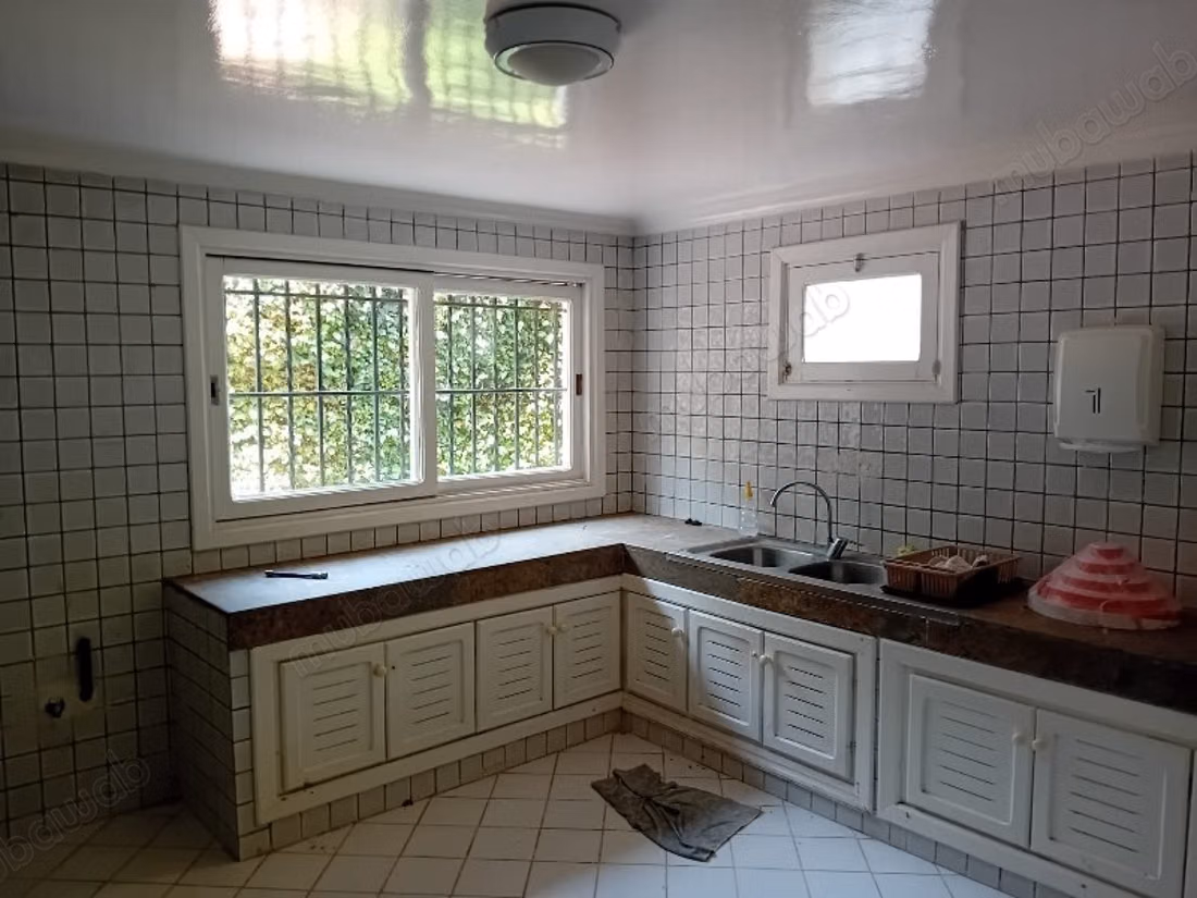 Villa à louer à AIN DIAB EXTENSION