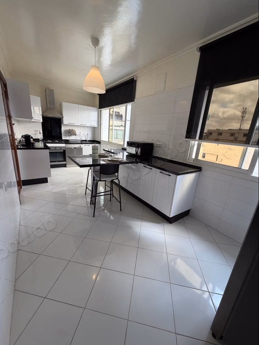 Superbe appartement à vendre avec meubles à mariif