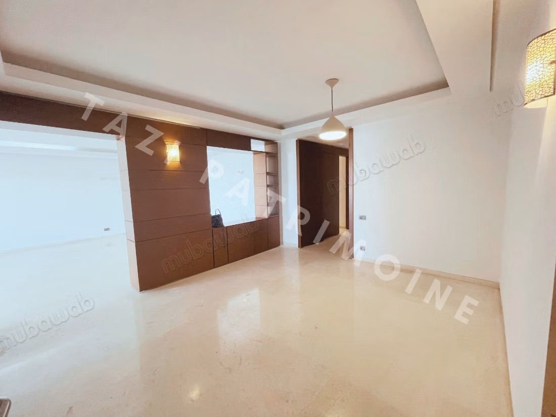 À vendre magnifique 3 chambres terrasse vue mer — 2