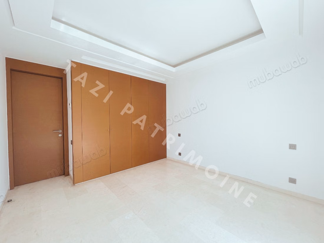 Appartement 225 m² f Ain Diab — 17