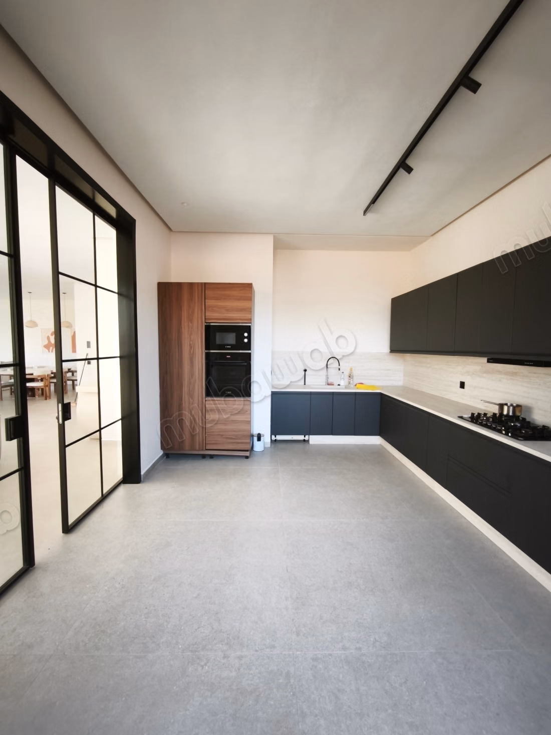 Somptuosa casa en venta en la Ruta de Ouarzazate. Superficie total 300 m². Aire acondicionado